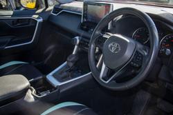 2022 Toyota RAV4 GX