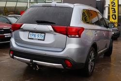 2017 Mitsubishi Outlander LS