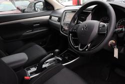 2017 Mitsubishi Outlander LS