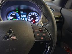 2024 Mitsubishi Eclipse Cross PHEV Exceed