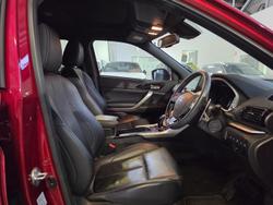 2024 Mitsubishi Eclipse Cross PHEV Exceed