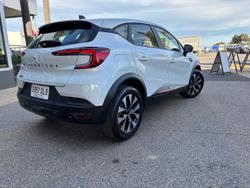 2025 Mitsubishi ASX LS