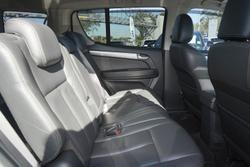 2016 Isuzu MU-X LS-T