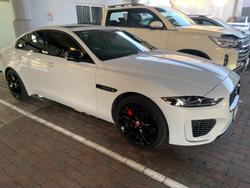 2021 Jaguar XE P300 R-Dynamic Black