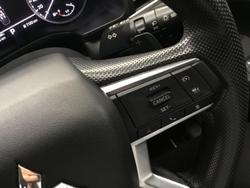 2024 Mitsubishi Outlander ES