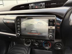 2021 Toyota Hilux SR