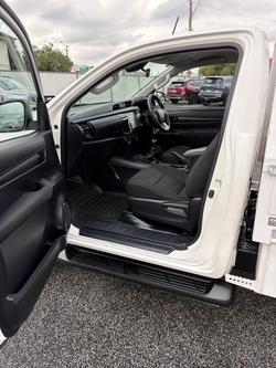 2021 Toyota Hilux SR