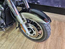 2010 Kawasaki VULCAN 1700 NOMAD Black