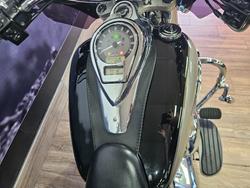 2010 Kawasaki VULCAN 1700 NOMAD Black