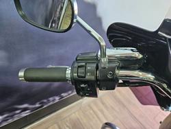 2010 Kawasaki VULCAN 1700 NOMAD Black