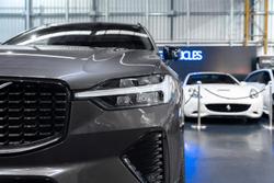 2021 Volvo XC60 B6 R-Design