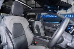 2021 Volvo XC60 B6 R-Design