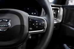 2021 Volvo XC60 B6 R-Design