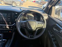 2025 Isuzu MU-X LS-T
