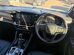 2025 Isuzu MU-X LS-T