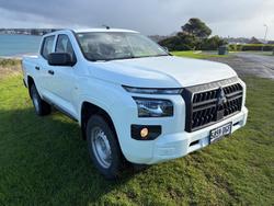 2024 Mitsubishi Triton GLX