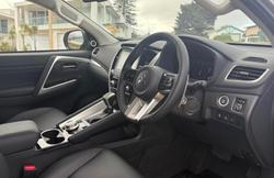 2024 Mitsubishi Pajero Sport Exceed
