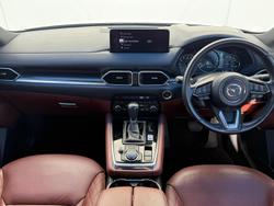 2022 Mazda CX-8 Asaki