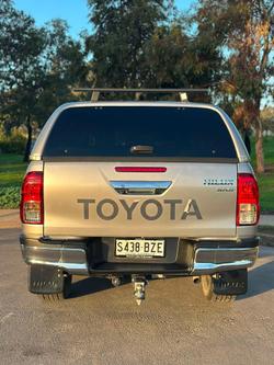 2019 Toyota Hilux SR5