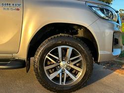 2019 Toyota Hilux SR5