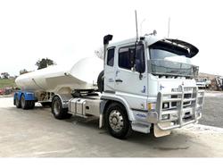 2000 Mitsubishi Fp500