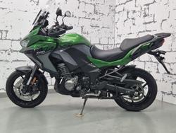2019 Kawasaki Versys 1000 SE Versys Green