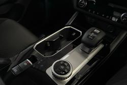 2025 Mitsubishi Outlander ES