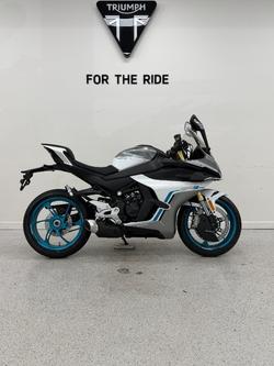 CFMOTO 450 SR S