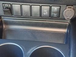 2023 Toyota Hilux SR
