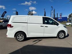 2022 LDV G10 +