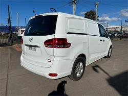 2022 LDV G10 +