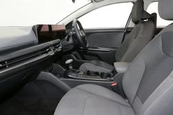 2025 Kia K4 S