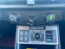 2025 Toyota Hilux SR 48V