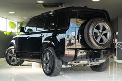 2026 Land Rover Defender 110 D350 X-Dynamic SE