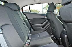 2014 Mazda 3 Maxx