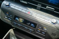 2024 Hyundai Kona Premium