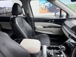 2021 Kia Carnival SLi
