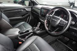 2024 Isuzu D-MAX X-TERRAIN