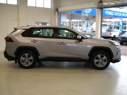 2022 Toyota RAV4 GX