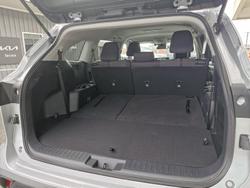 2024 Toyota Kluger GX