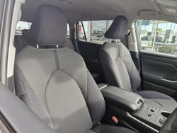 2024 Toyota Kluger GX