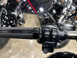 2017 Harley-Davidson CVO Pro Street Breakout (FXSE) CVO Red
