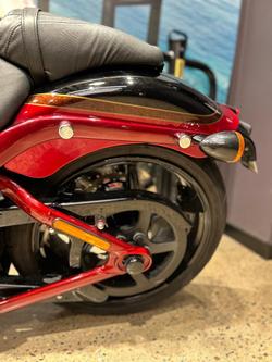 2017 Harley-Davidson CVO Pro Street Breakout (FXSE) CVO Red