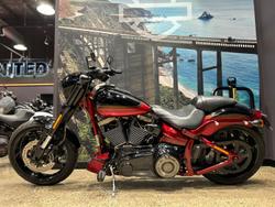 2017 Harley-Davidson CVO Pro Street Breakout (FXSE) CVO Red