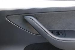 2023 Tesla Model Y Rear-Wheel Drive