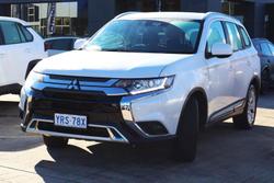 2020 Mitsubishi Outlander ES