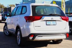 2020 Mitsubishi Outlander ES