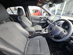 2023 Mitsubishi Eclipse Cross PHEV GSR