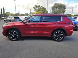 2024 Mitsubishi Outlander Exceed Tourer