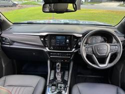 2025 Isuzu MU-X X-TERRAIN
